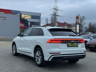 Audi Q8 foto 6