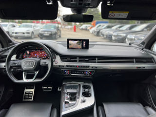 Audi SQ7 foto 15