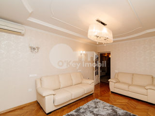 Apartament cu 3 camere, 86 m², Centru, Chișinău foto 2