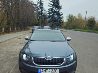 Skoda Octavia foto 2