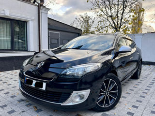 Renault Megane foto 2