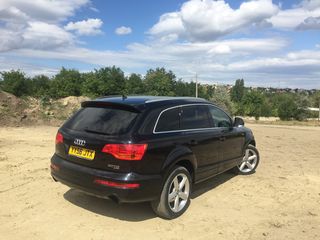 Audi Q7 foto 3