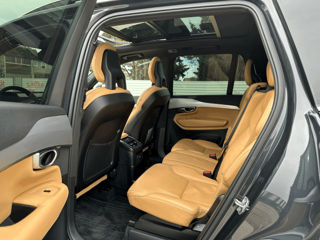 Volvo XC90 foto 7