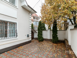 Se vinde casă amplasată în Dumbrava! foto 3