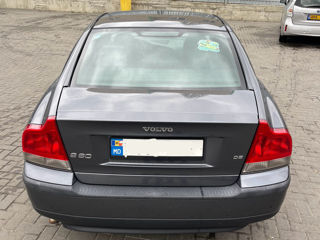 Volvo S60 foto 4