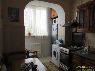 Дом 3х этажный 200m2+6сотки. Гратиештах. foto 9