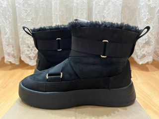 UGG Originals mărimea 36 foto 3