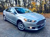 Ford Fusion foto 3