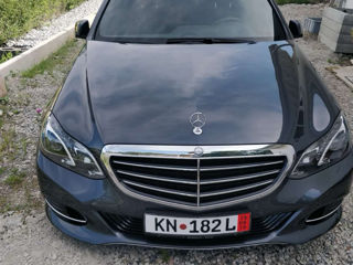 Mercedes E-Class foto 10