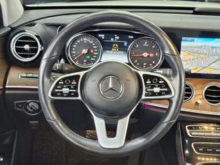 Mercedes E-Class foto 4