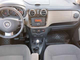 Авто прокат  Dacia lodgy 7 locuri foto 5