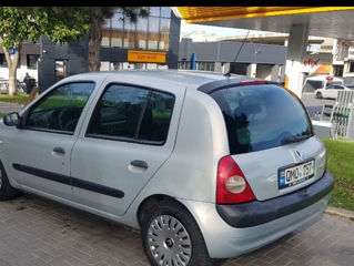 Renault Clio foto 4