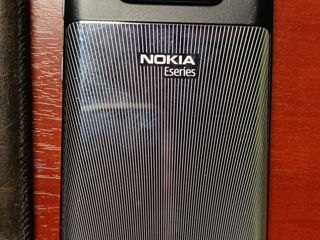 Nokia e72. foto 4