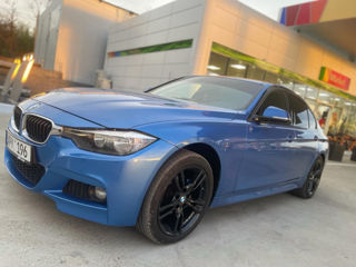 BMW 3 Series foto 4