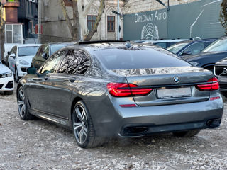 BMW 7 Series foto 6