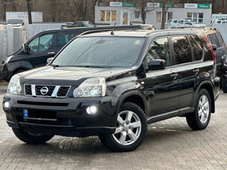 Nissan X-Trail foto 4