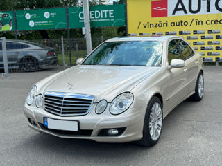 Mercedes E-Class foto 3