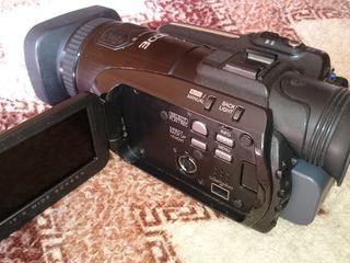 JVC камера- модель- 7 е с ж.д.- 60 GB, Sony - 200 c видео проектором, Экшин камера GOU PRO 4K. foto 3