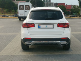 Mercedes GLC foto 5