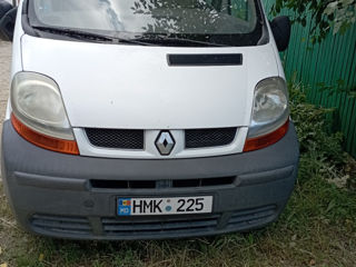 Renault Trafic foto 2