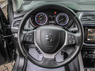 Suzuki S-Cross foto 5