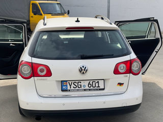 Volkswagen Passat foto 3