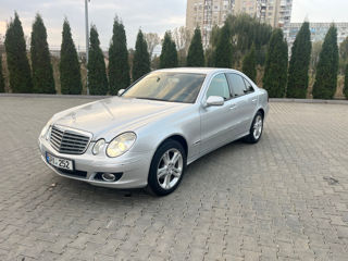 Mercedes E-Class foto 4