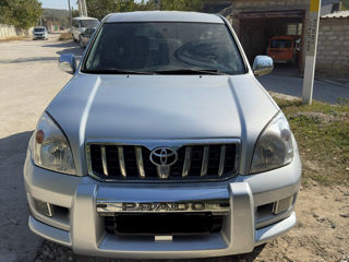 Toyota Land Cruiser Prado foto 1