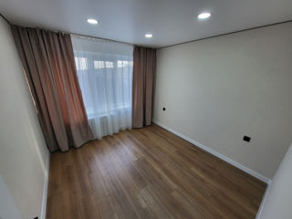 Apartament cu 2 camere, 55 m², Botanica, Chișinău foto 9