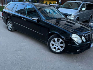 Mercedes E-Class