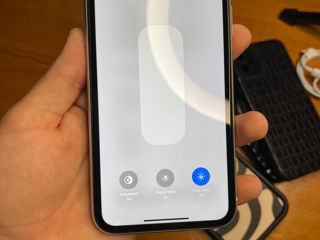 iPhone 11 128 gb foto 3