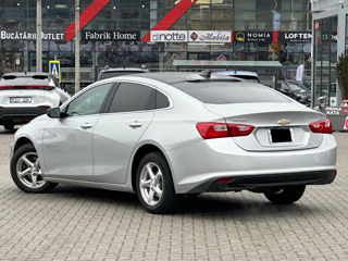 Chevrolet Malibu foto 5