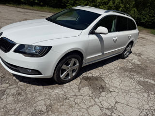 Skoda Superb фото 1