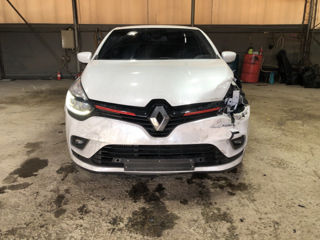 Renault Clio foto 2