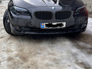 BMW 5 Series foto 4