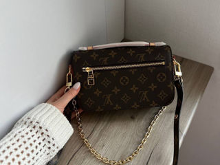 Louis Vuitton Pochette Metis foto 3