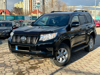 Toyota Land Cruiser Prado foto 1