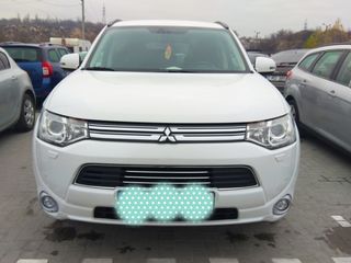 Mitsubishi Outlander foto 4