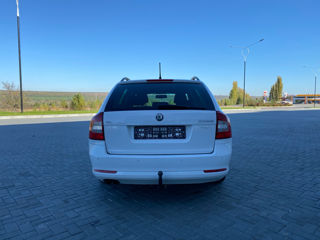 Skoda Octavia foto 3