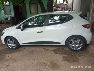 Renault Clio foto 5