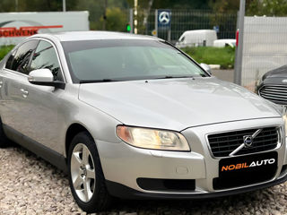 Volvo S80 foto 2