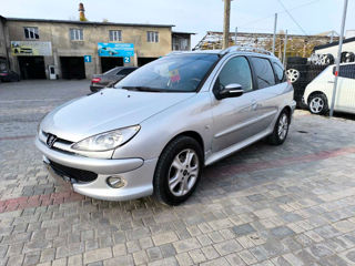 Peugeot 206 foto 2