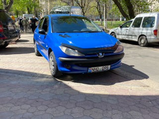 Peugeot 206 foto 1