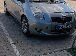 Toyota Yaris foto 4