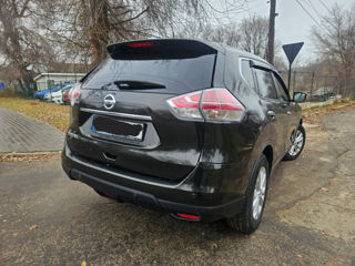 Nissan X-Trail foto 8