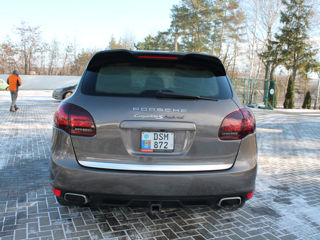 Porsche Cayenne foto 5