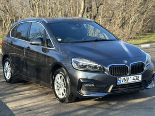 BMW 2 Series Active Tourer foto 2