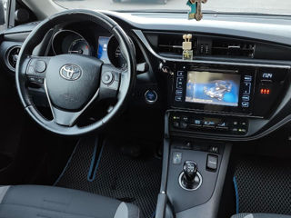 Toyota Auris foto 13