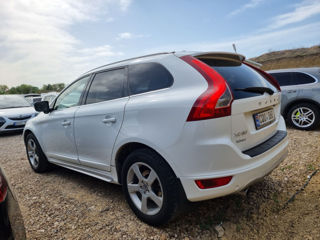 Volvo XC60 foto 3