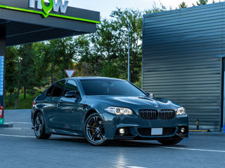 BMW 5 Series foto 3